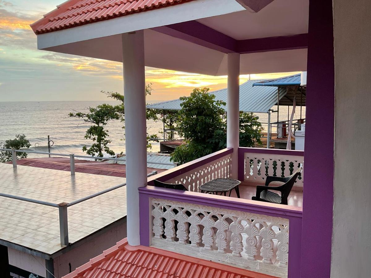 Hotel Sea Wings Varkala Zewnętrze zdjęcie